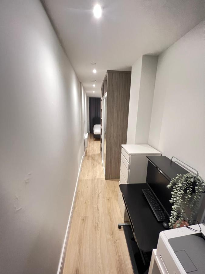 London Luxxe Suites & Apartments - London Heathrow Airport, Terminal 1 2 3 4 5 Hillingdon kerület Kültér fotó